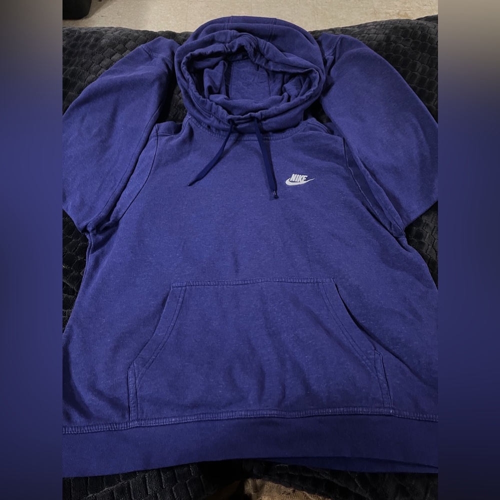 Nike Sportswear Club Fleece Funnel-Neck Pullover